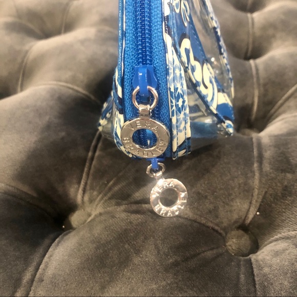 Vera Bradley Cosmetics Pouch BRAND NEW - Picture 2 of 2